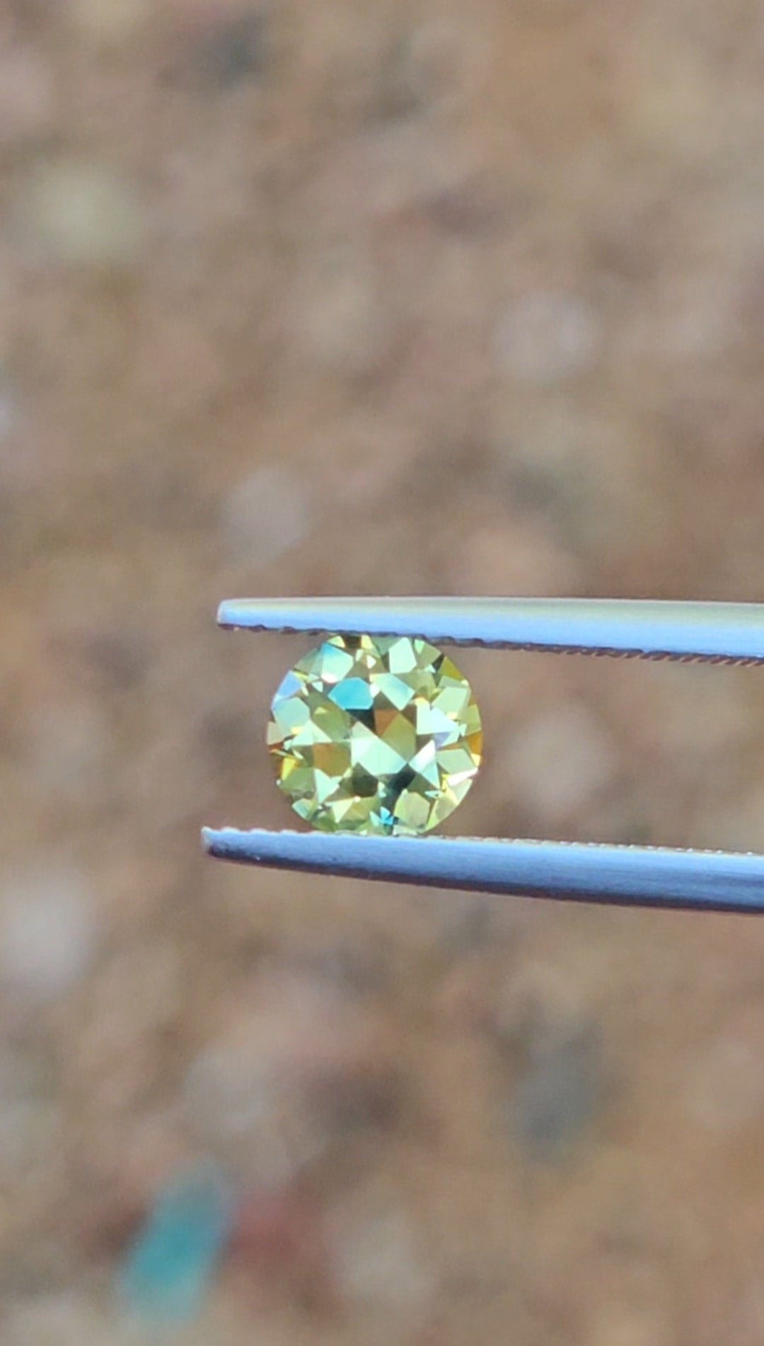 1.20ct Round Yellow Parti Sapphire