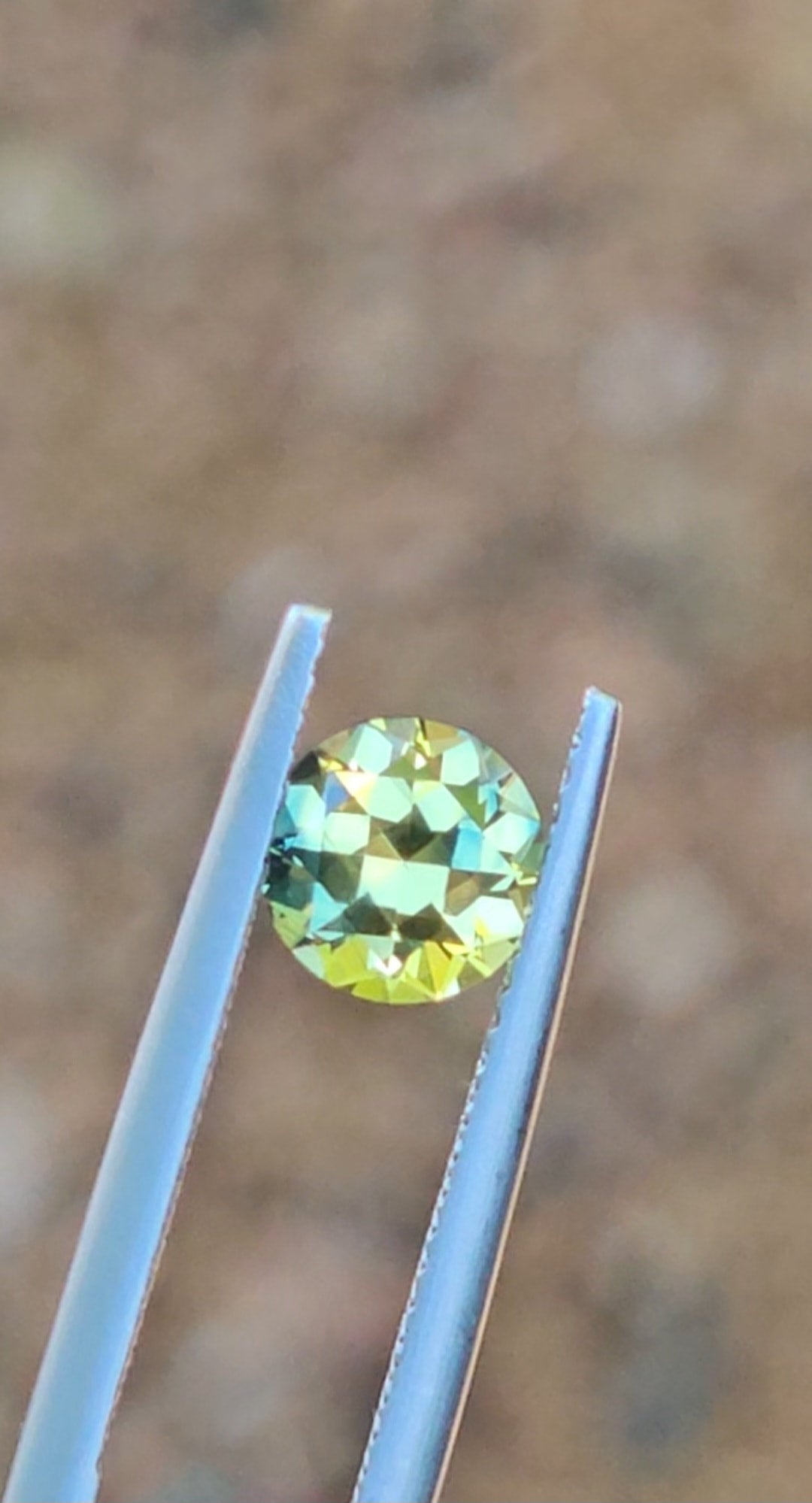 1.20ct Round Yellow Parti Sapphire