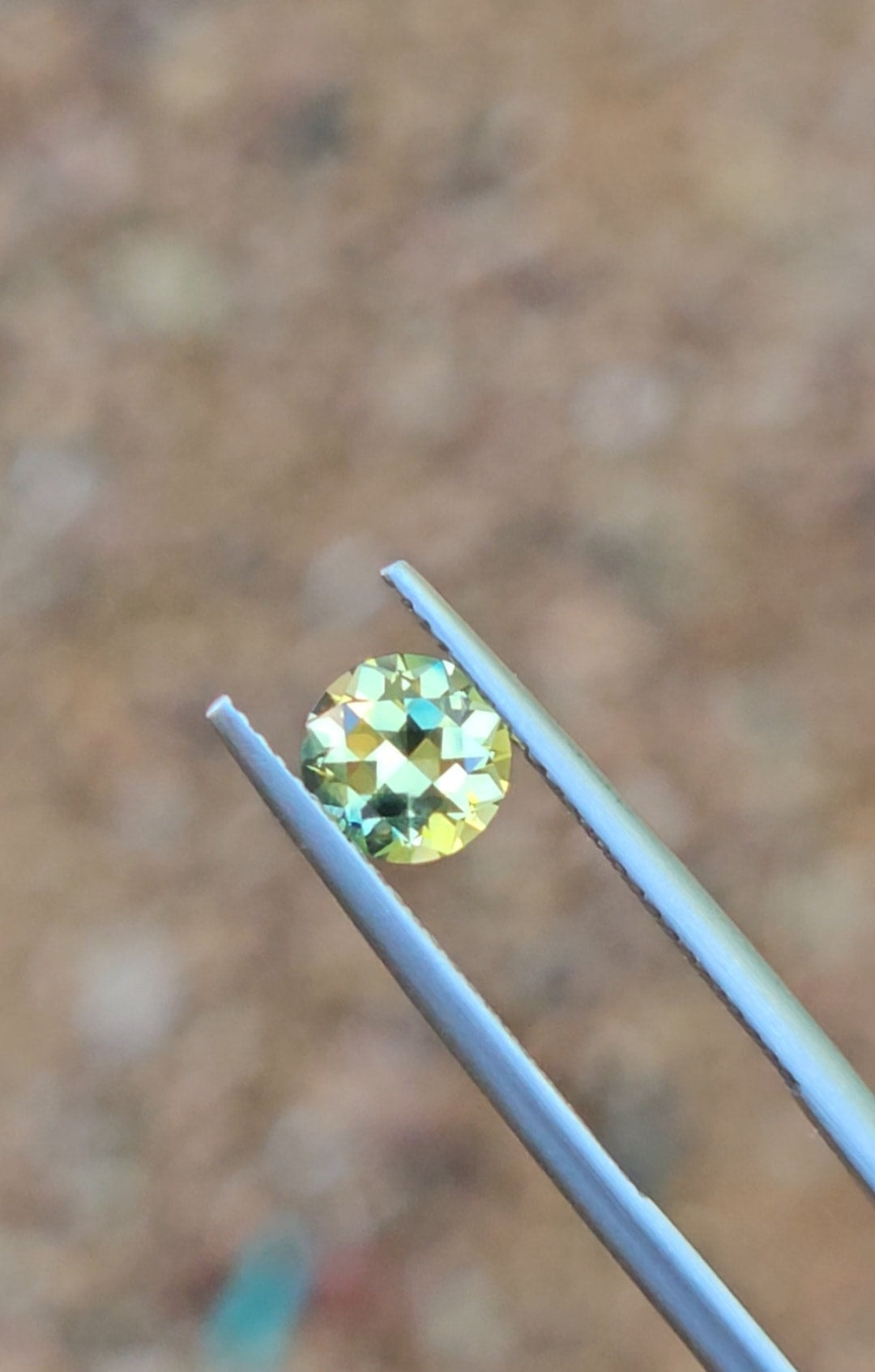 1.20ct Round Yellow Parti Sapphire