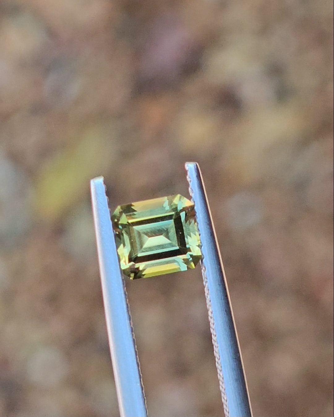 1.30ct Emerald Yellow Parti Sapphire