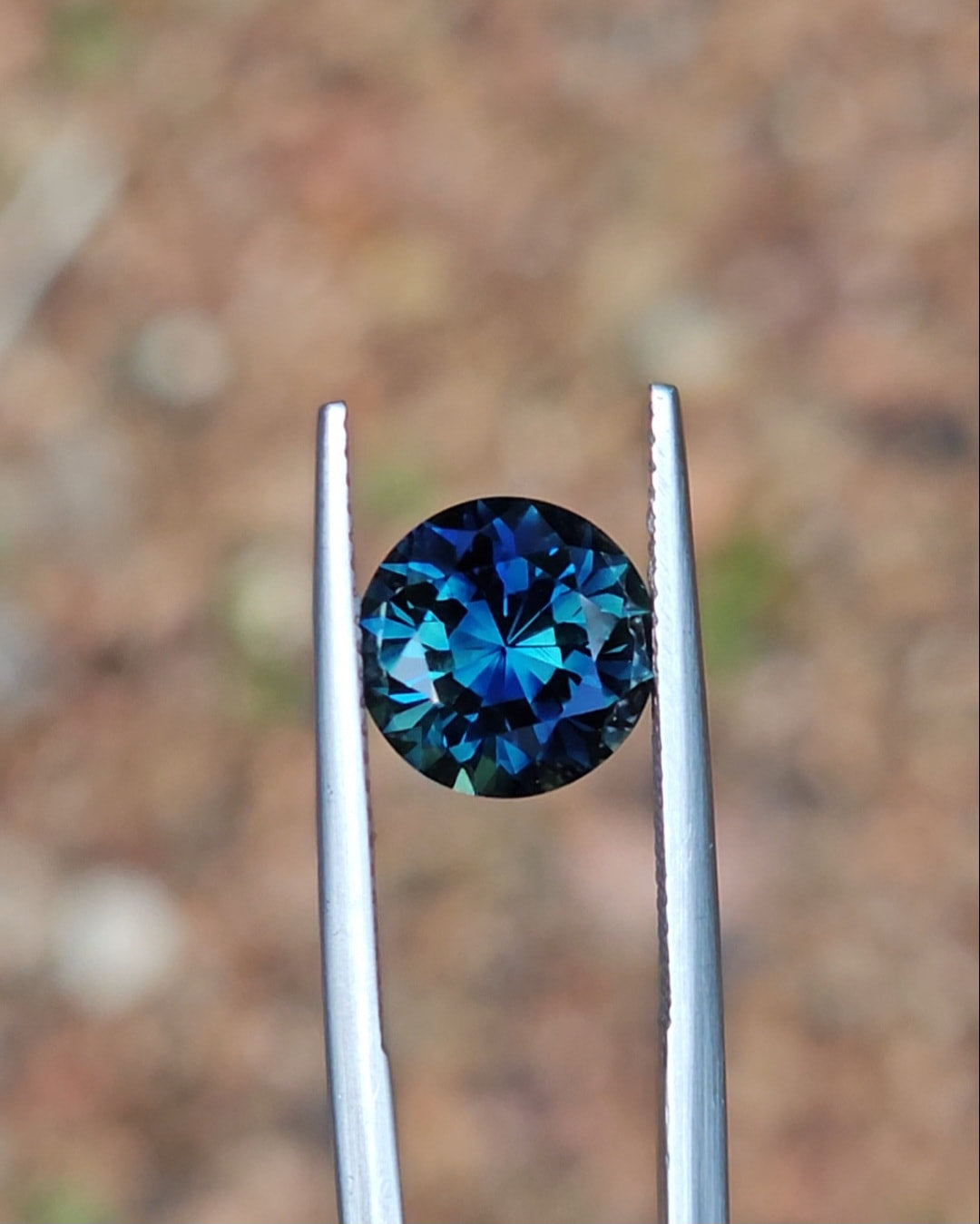3.93ct Round Blue Parti Sapphire