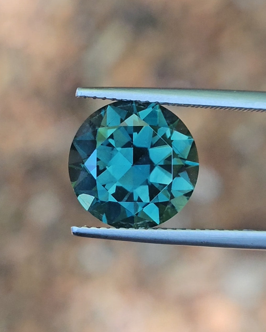 7.88ct Round Teal Sapphire