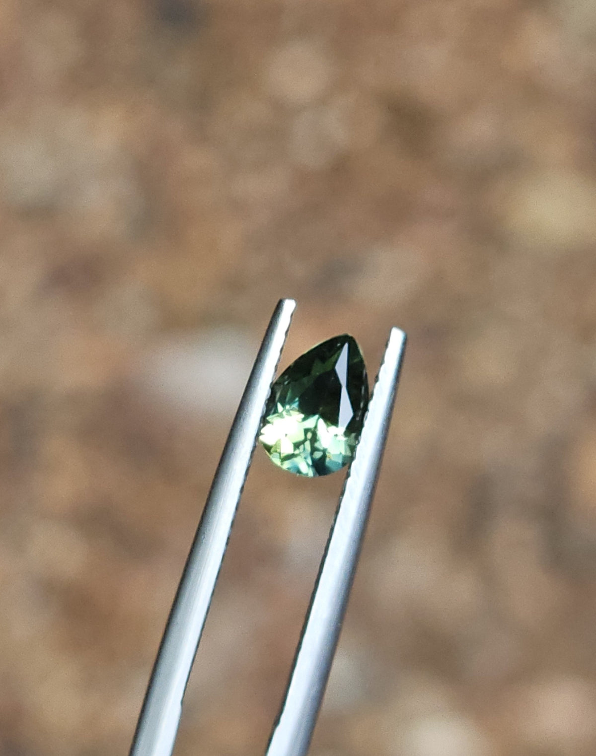 .94ct Pear Green Parti Sapphire