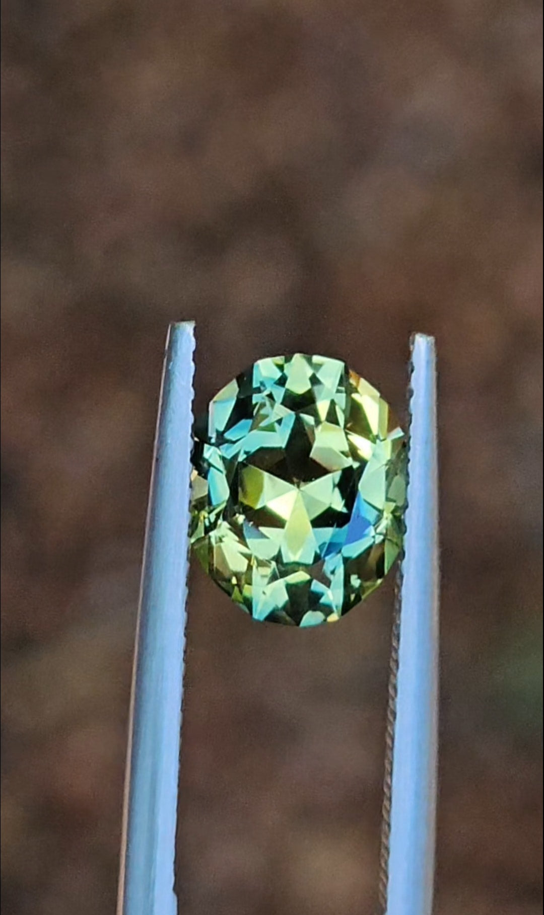 3.06ct Oval Yellow Parti Sapphire