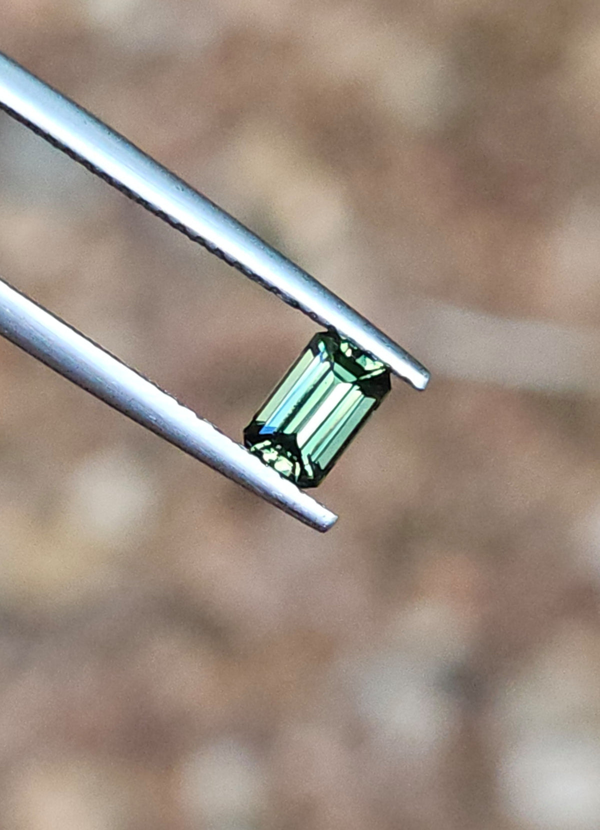 .55ct Emerald Green Parti Sapphire