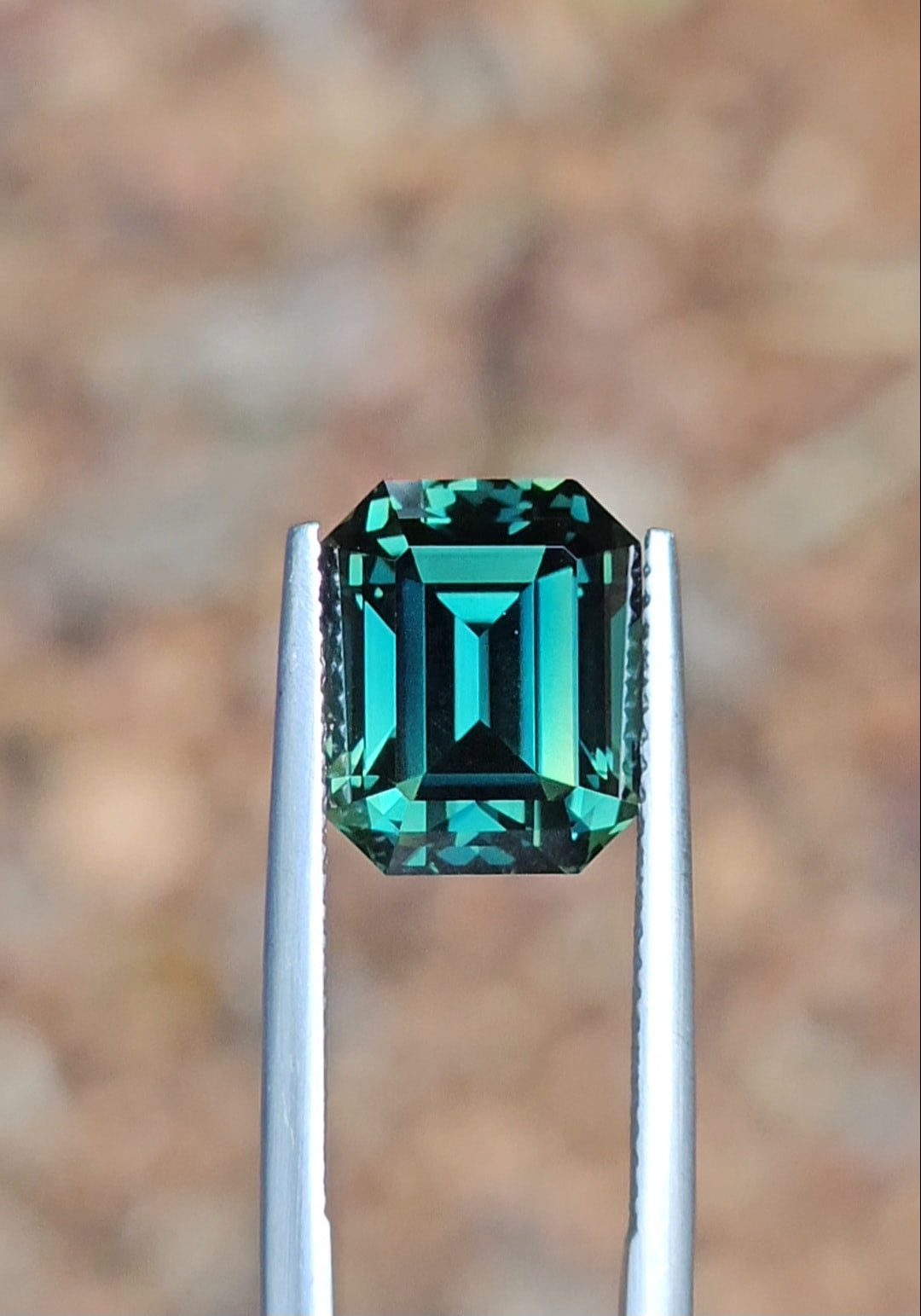 7.40ct Emerald Teal Parti Sapphire