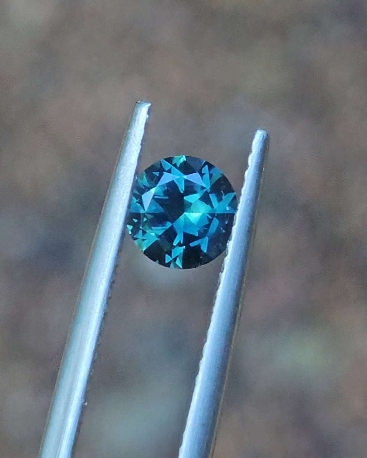 1ct Round Blue Parti Sapphire