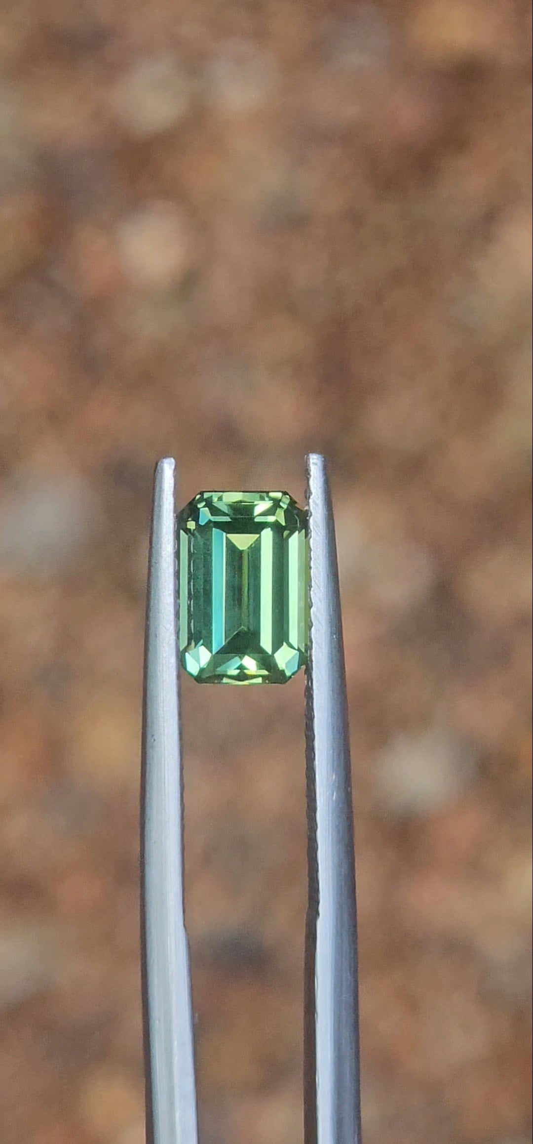 2ct Emerald Green Sapphire
