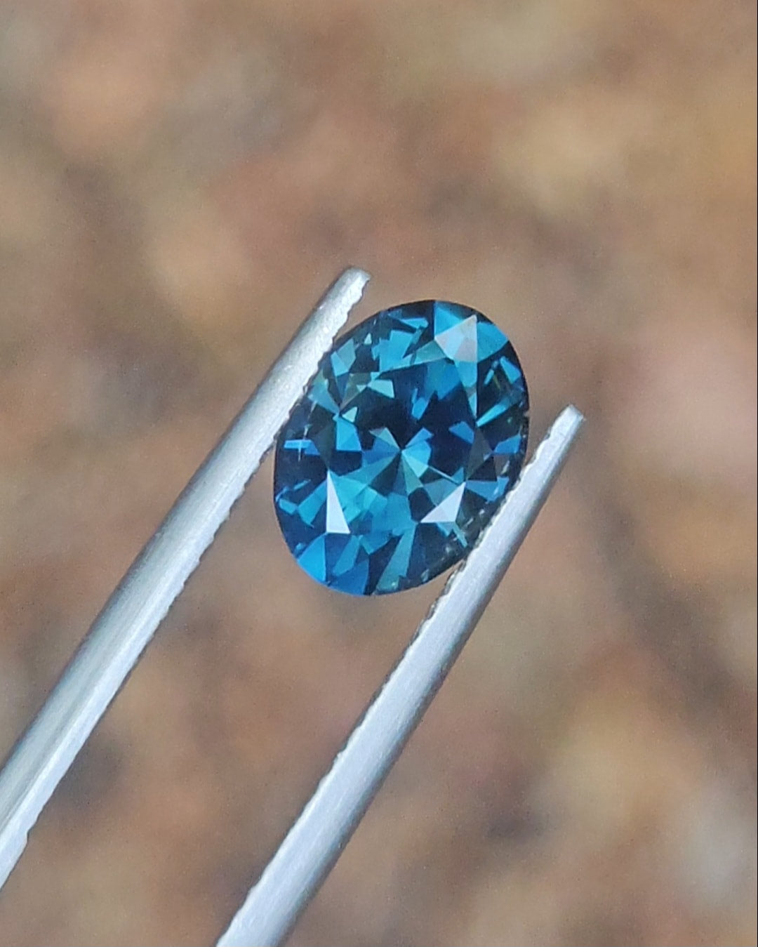 2.70ct Oval Blue Parti Sapphire