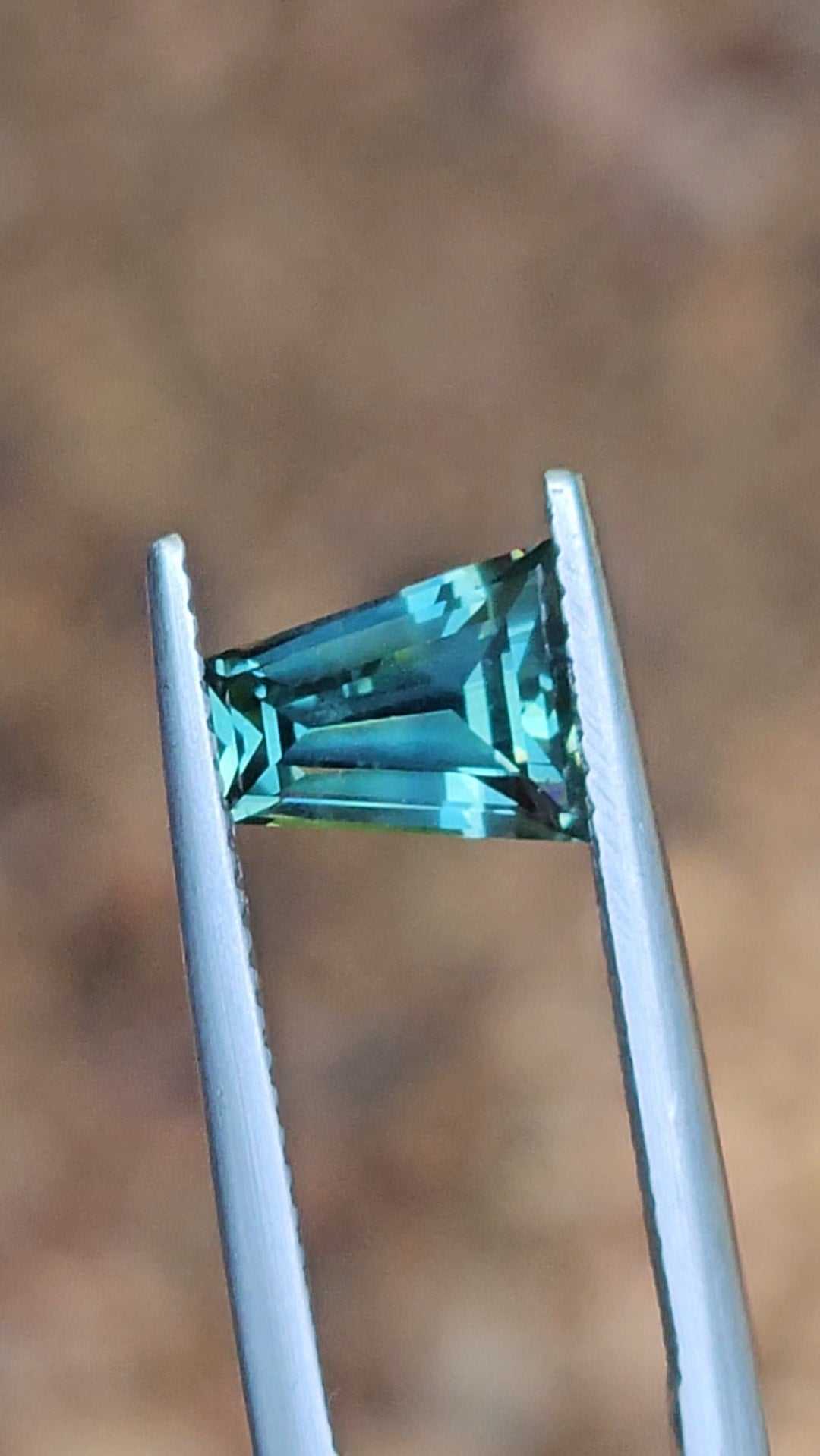 1.64ct Tapered Baguette Blue Sapphire