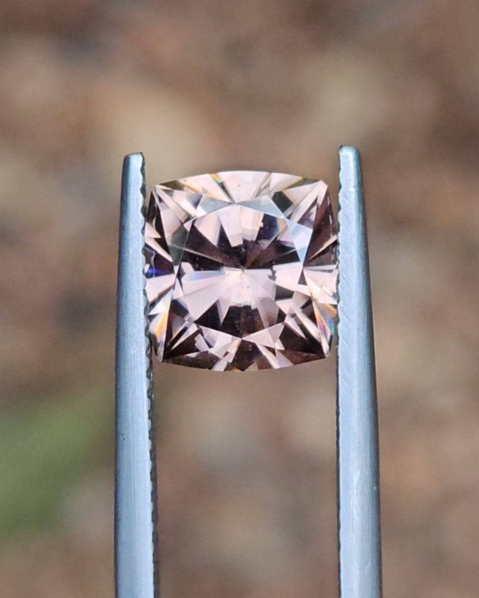 4.34ct Pink Harts Range Zircon