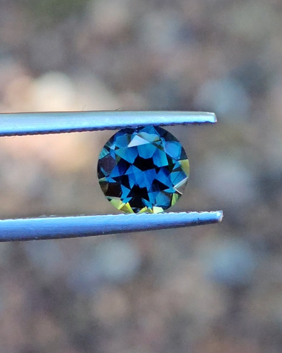1.70ct Round Blue Sapphire