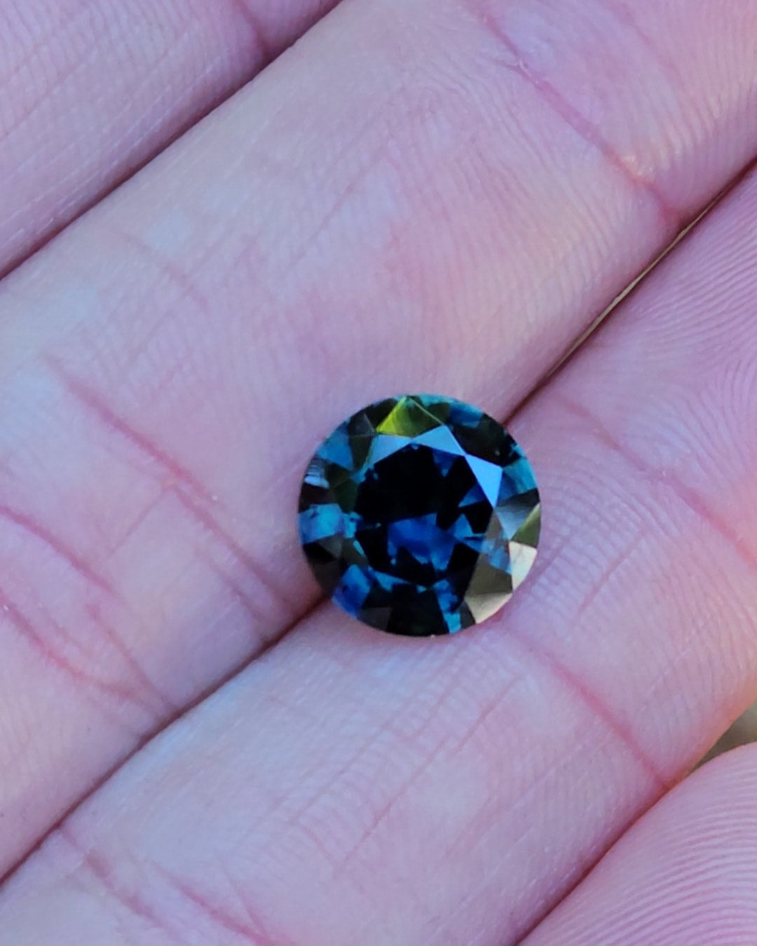 3.74ct Round Blue Sapphire