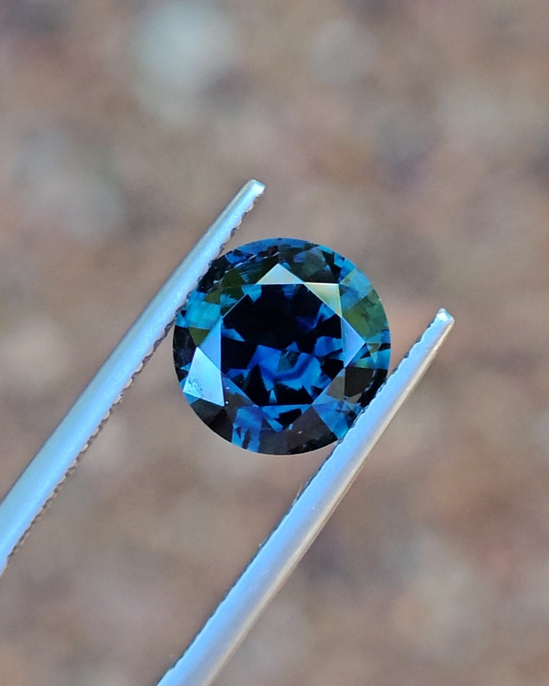 3.74ct Round Blue Sapphire