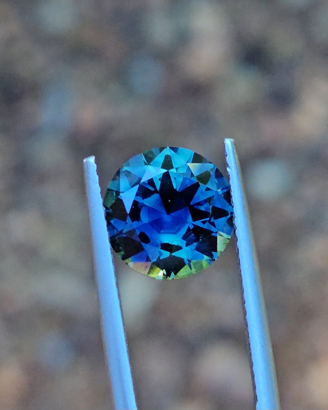 5.28ct Round Blue Parti Sapphire