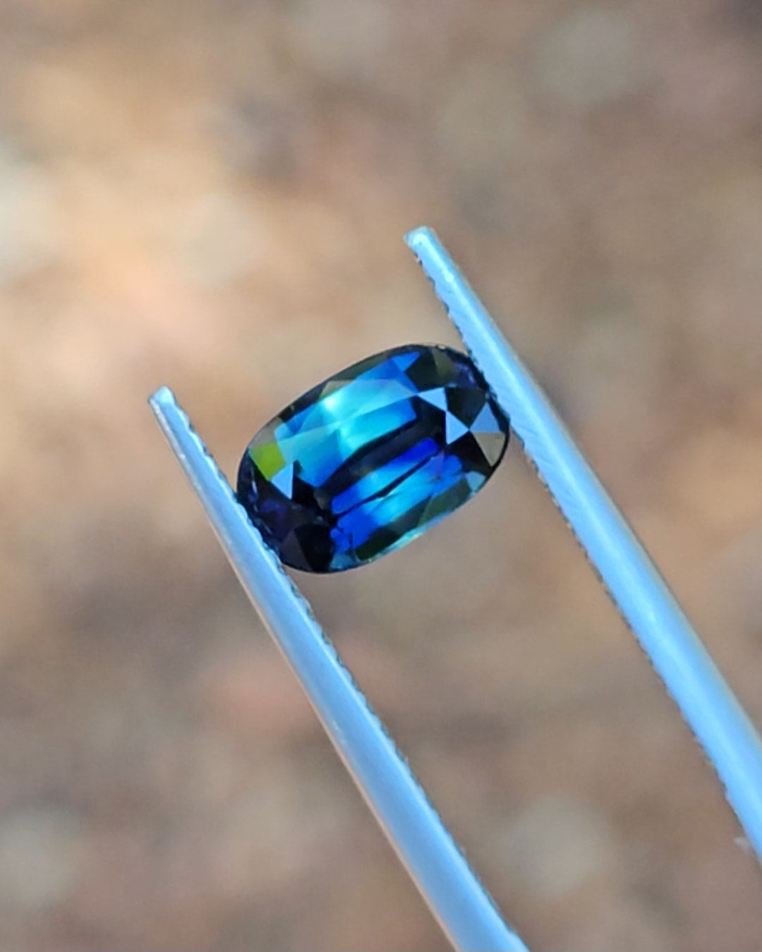 2.80ct Oval Blue Parti Sapphire