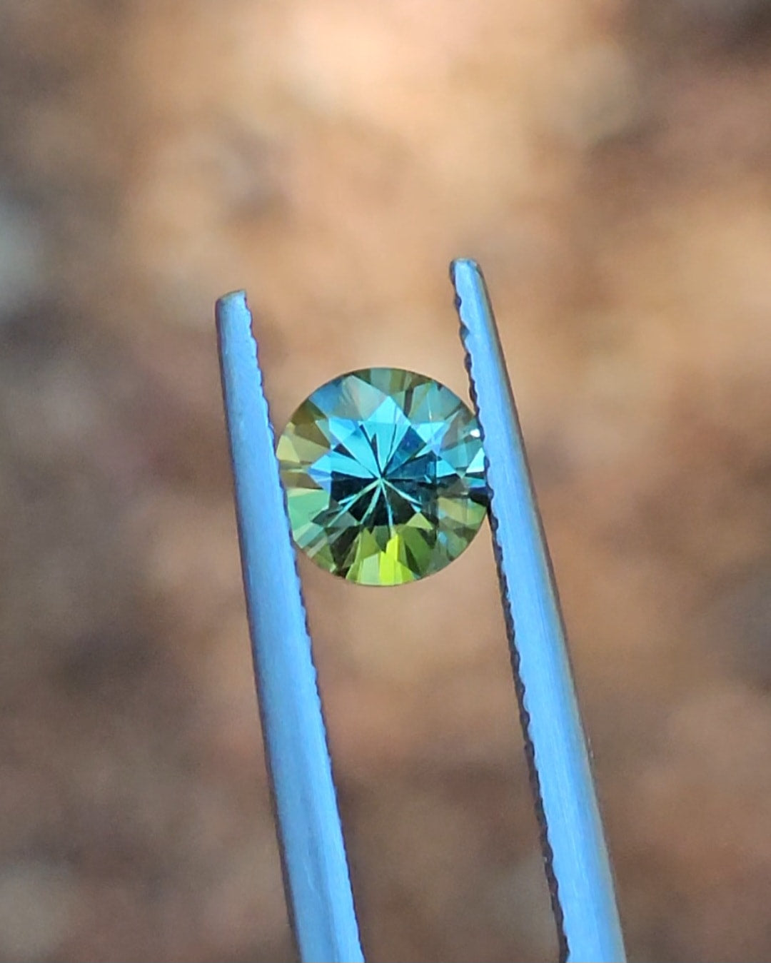 1.17ct Round Green Parti Sapphire