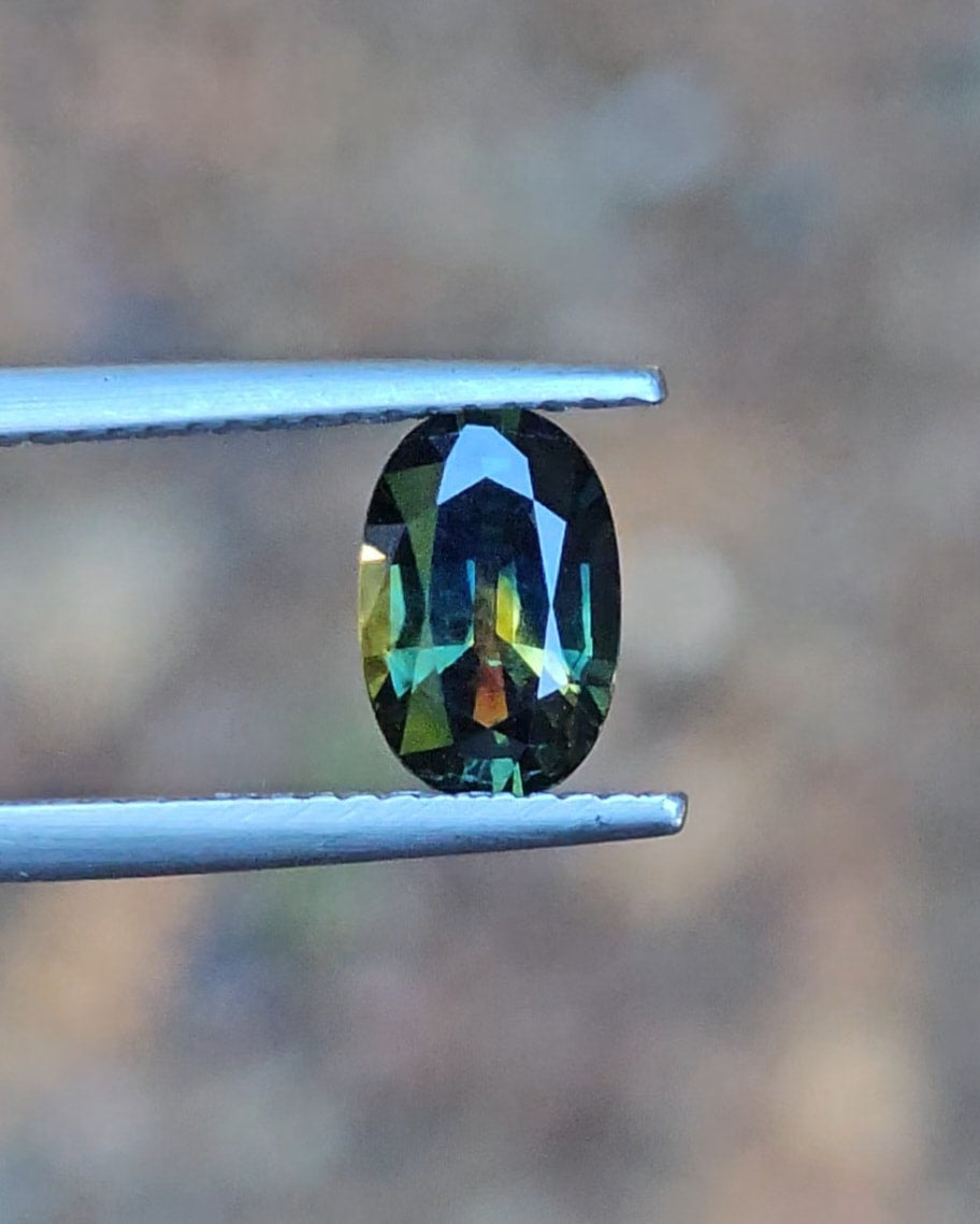 1.56ct Oval Blue Parti Sapphire