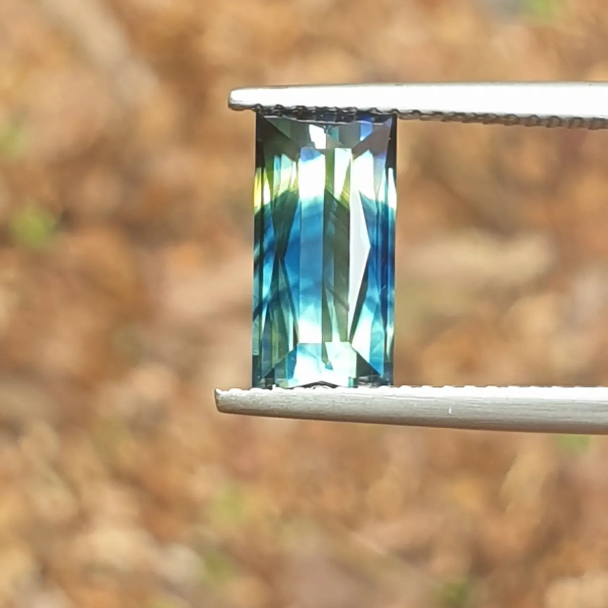 3.10ct Baguette Dreamy Blue-Yellow Parti Sapphire
