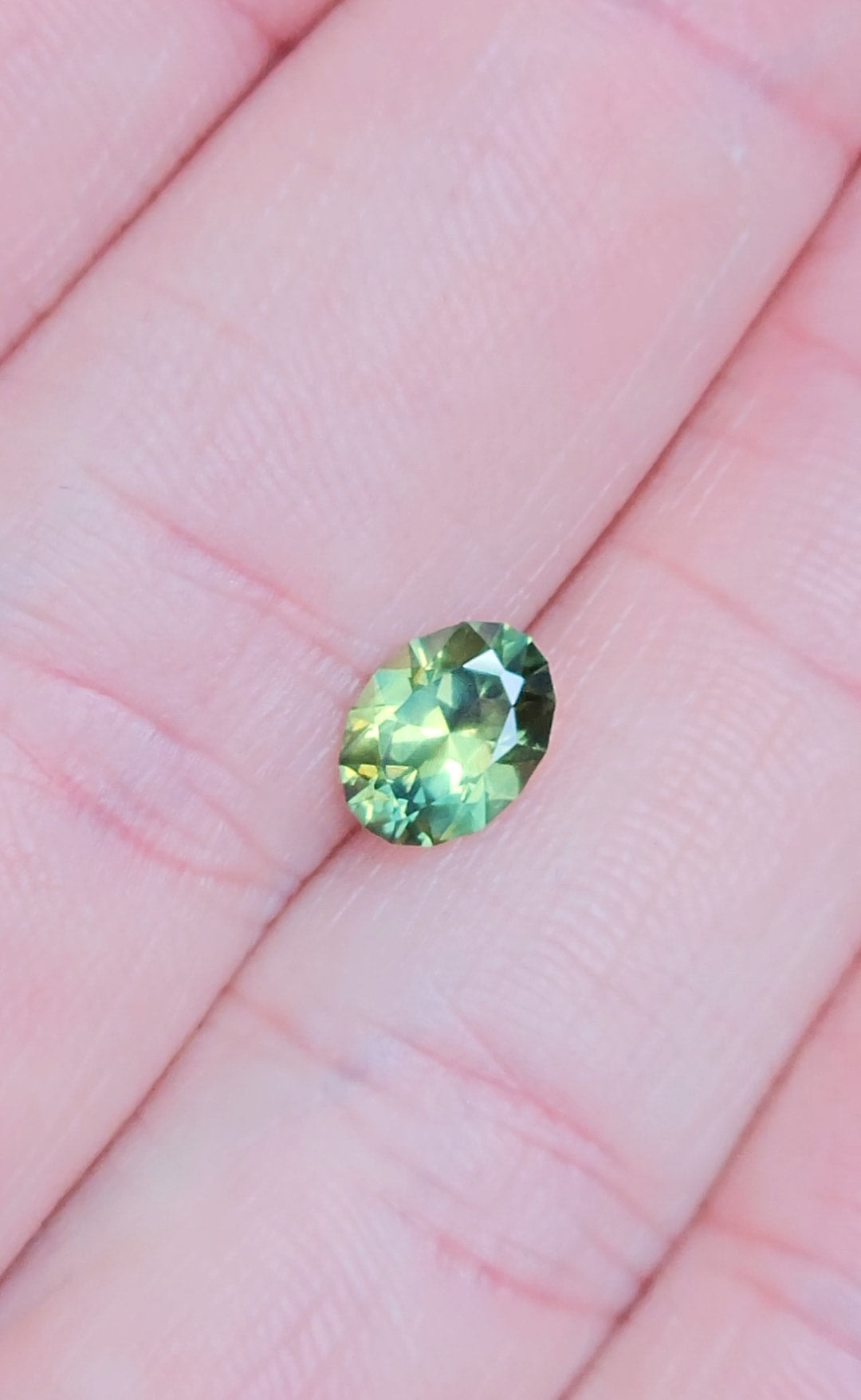 1.36ct Oval Green Parti Sapphire