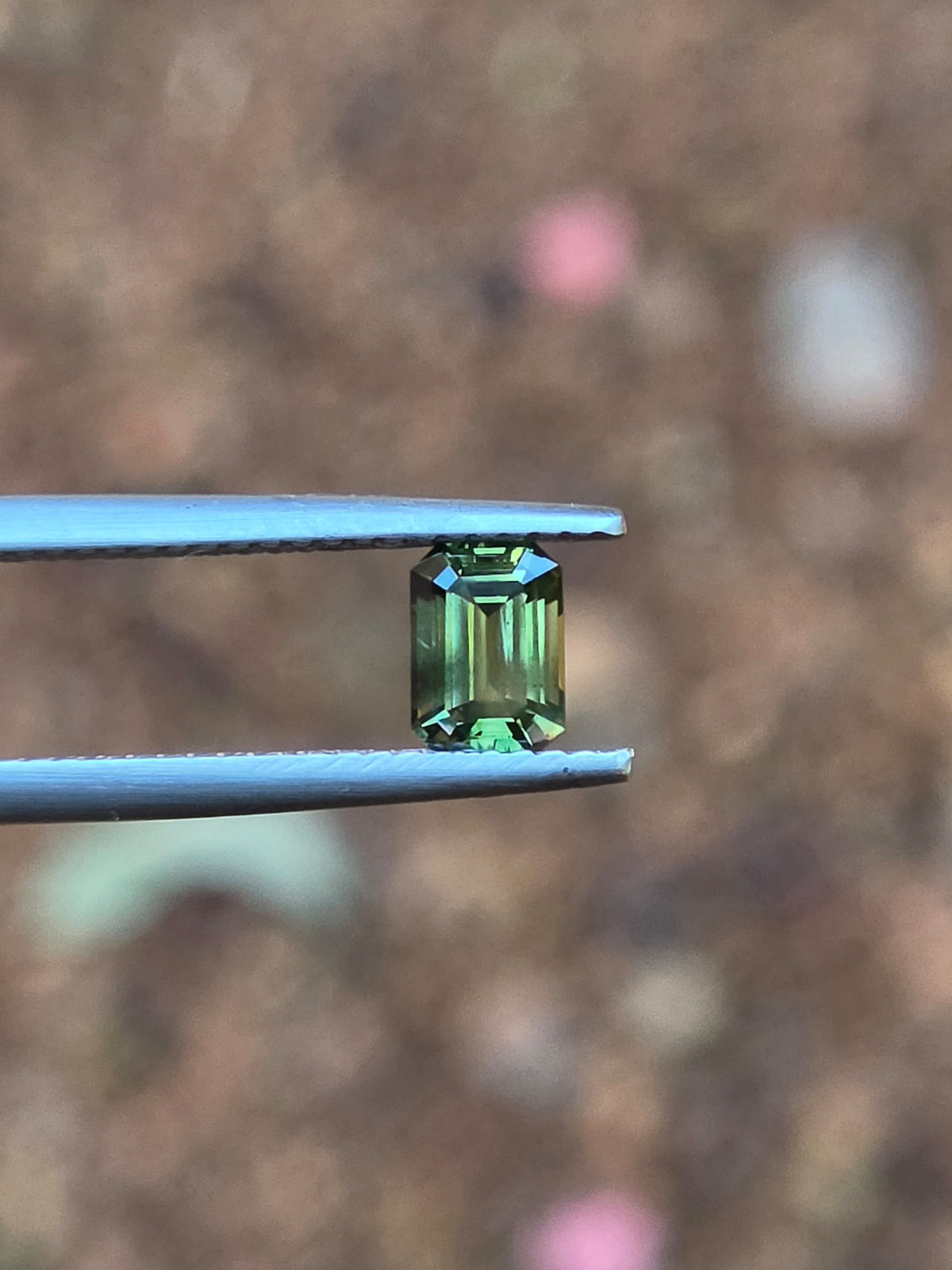 .76ct Emerald Green Parti Sapphire