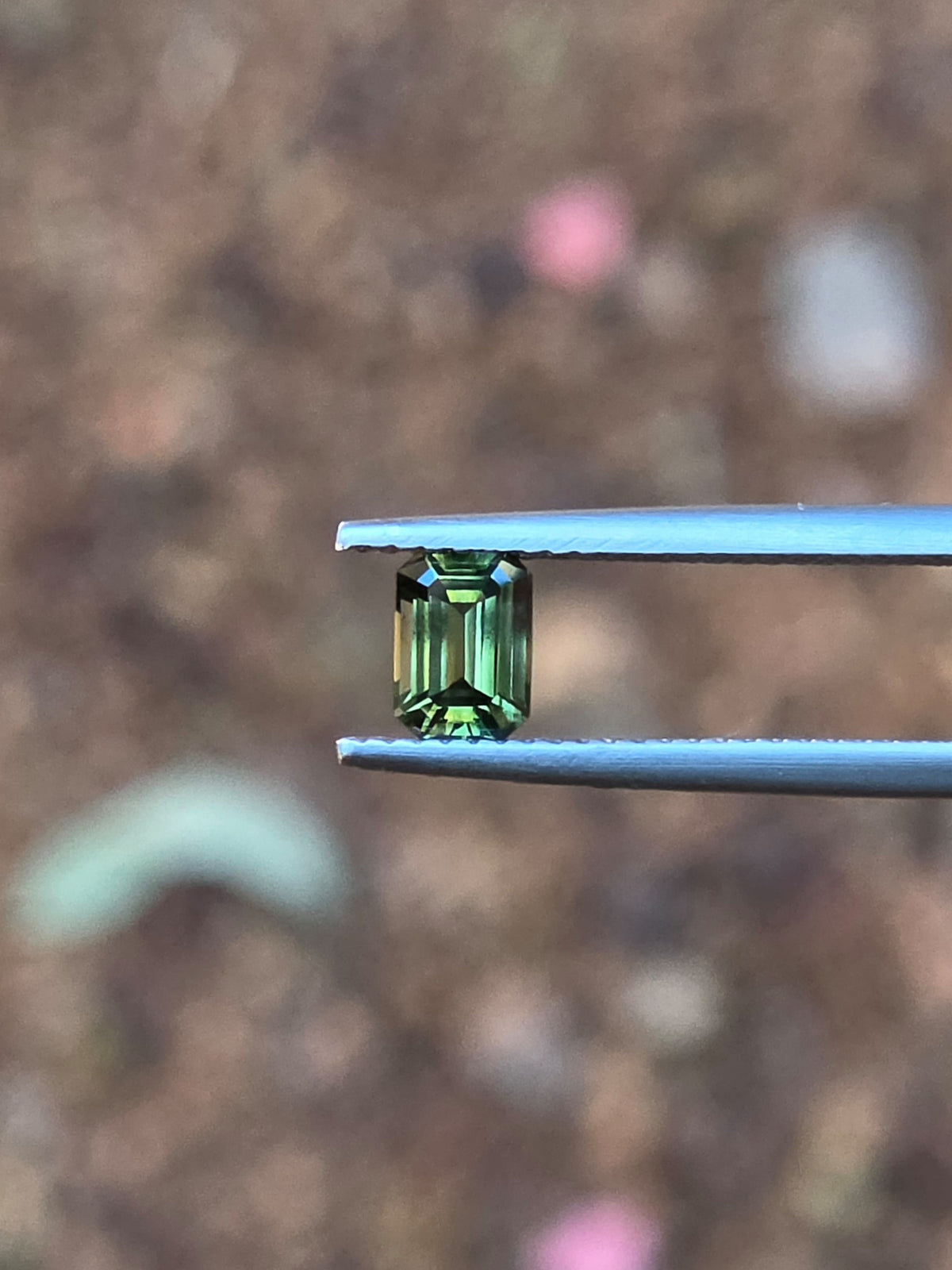 .76ct Emerald Green Parti Sapphire