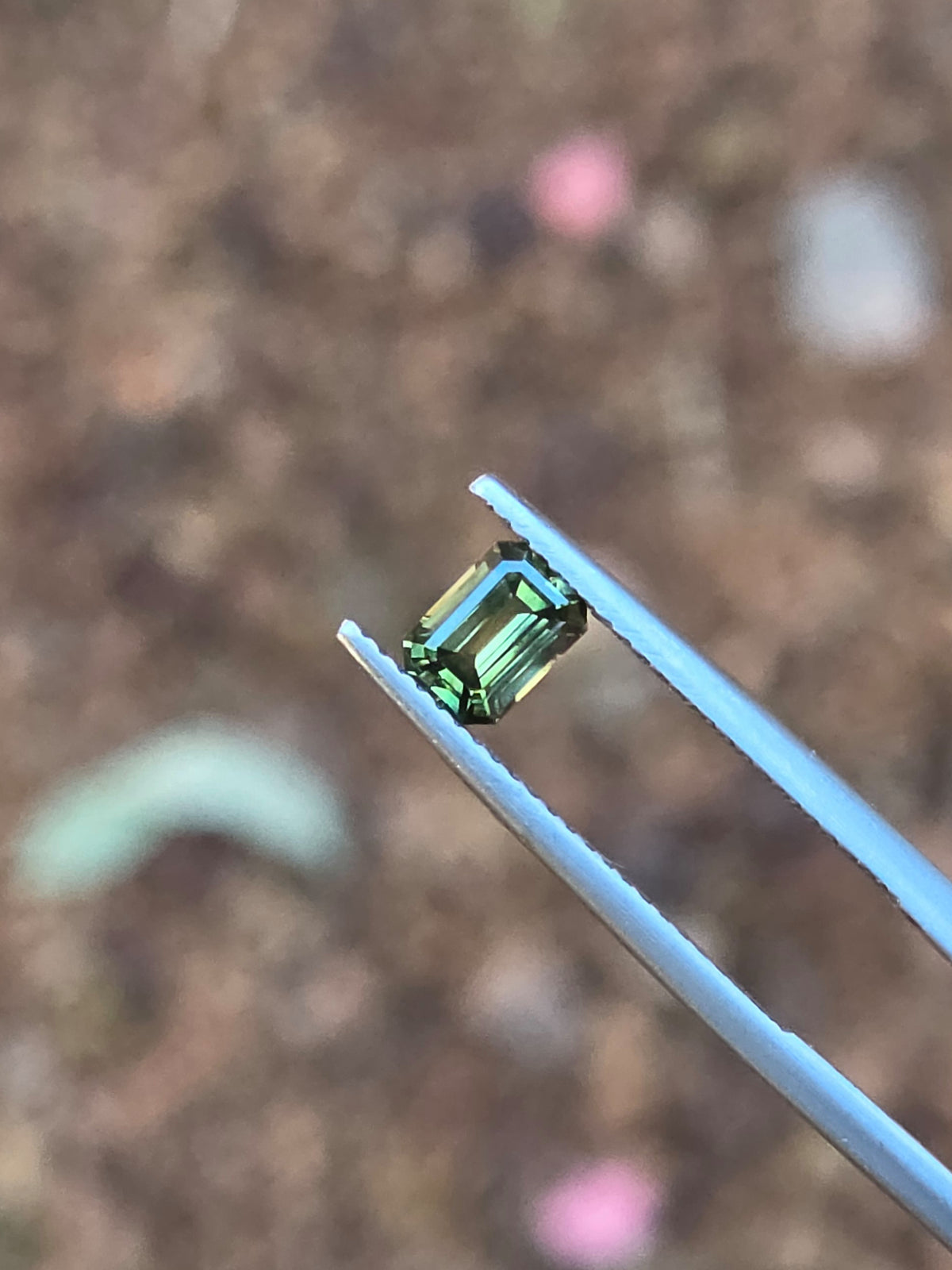 .76ct Emerald Green Parti Sapphire