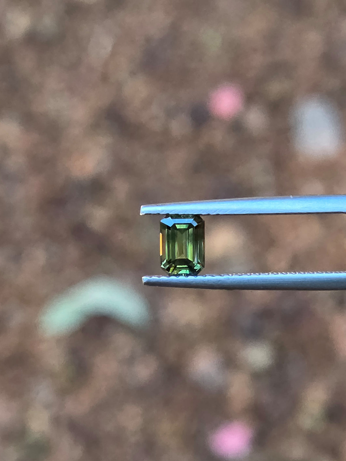 .76ct Emerald Green Parti Sapphire