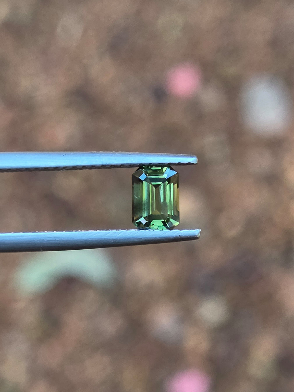.76ct Emerald Green Parti Sapphire
