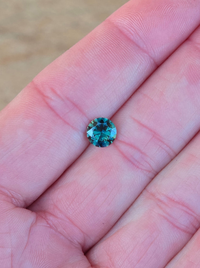 1.25ct Round Teal Parti Sapphire