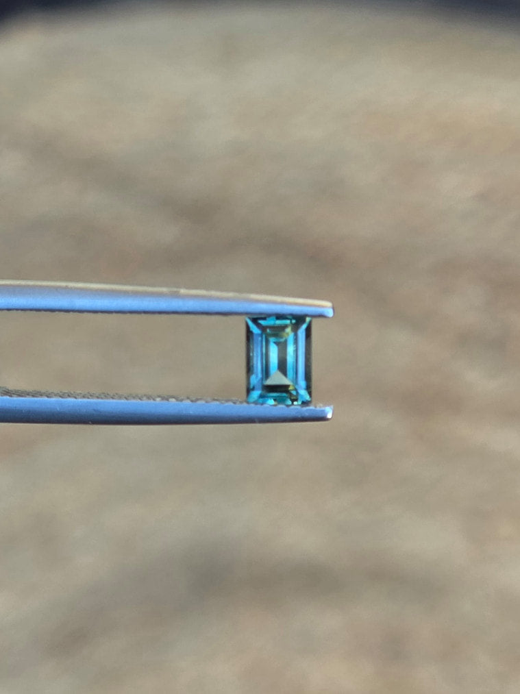.62ct Emerald Blue Parti Sapphire