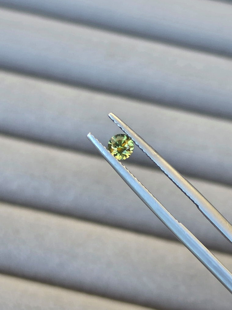 .35ct Round Green Parti Sapphire