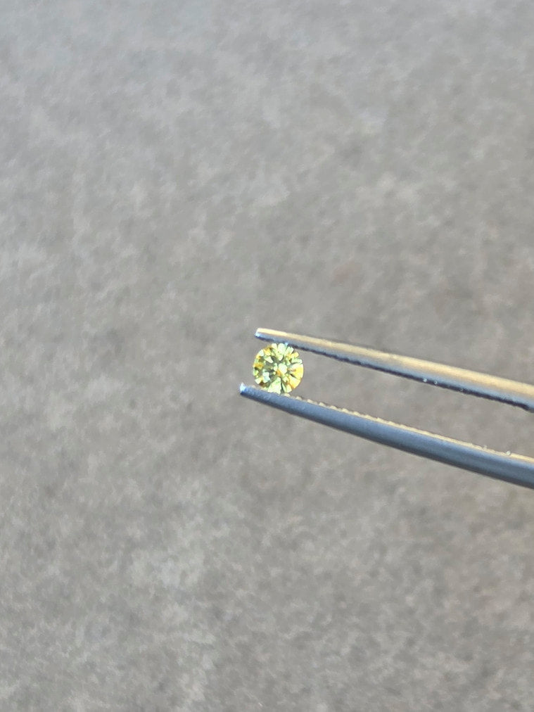 .20ct Round Yellow Sapphire