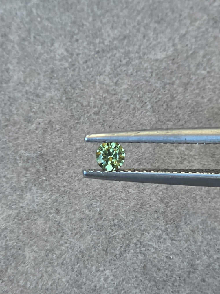 .17ct Round Green Sapphire