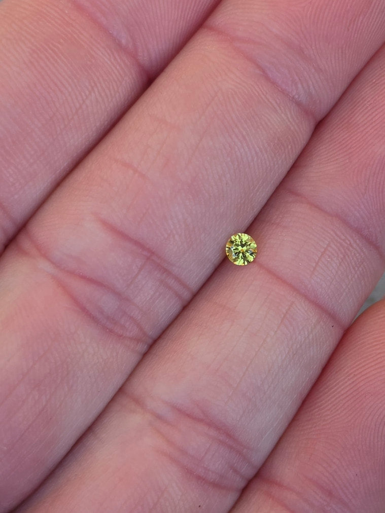 .14ct Round Yellow Sapphire