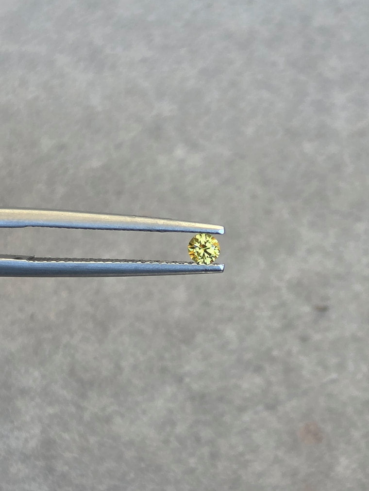 .14ct Round Yellow Sapphire