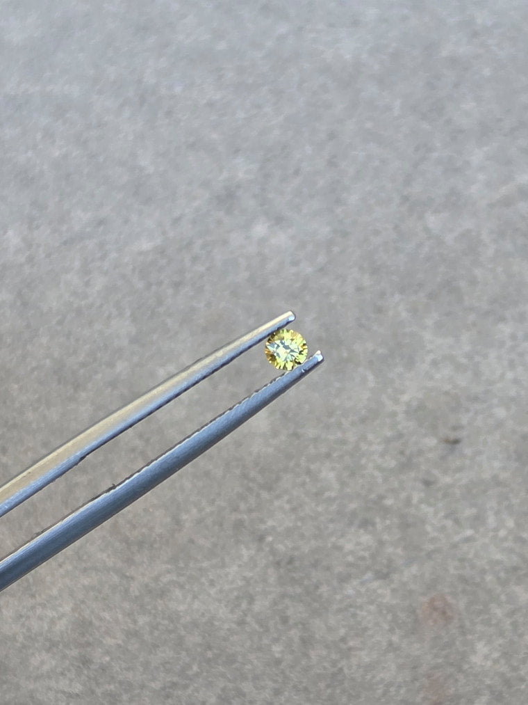 .14ct Round Yellow Sapphire