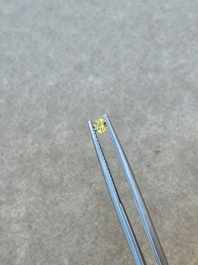 .14ct Round Yellow Sapphire
