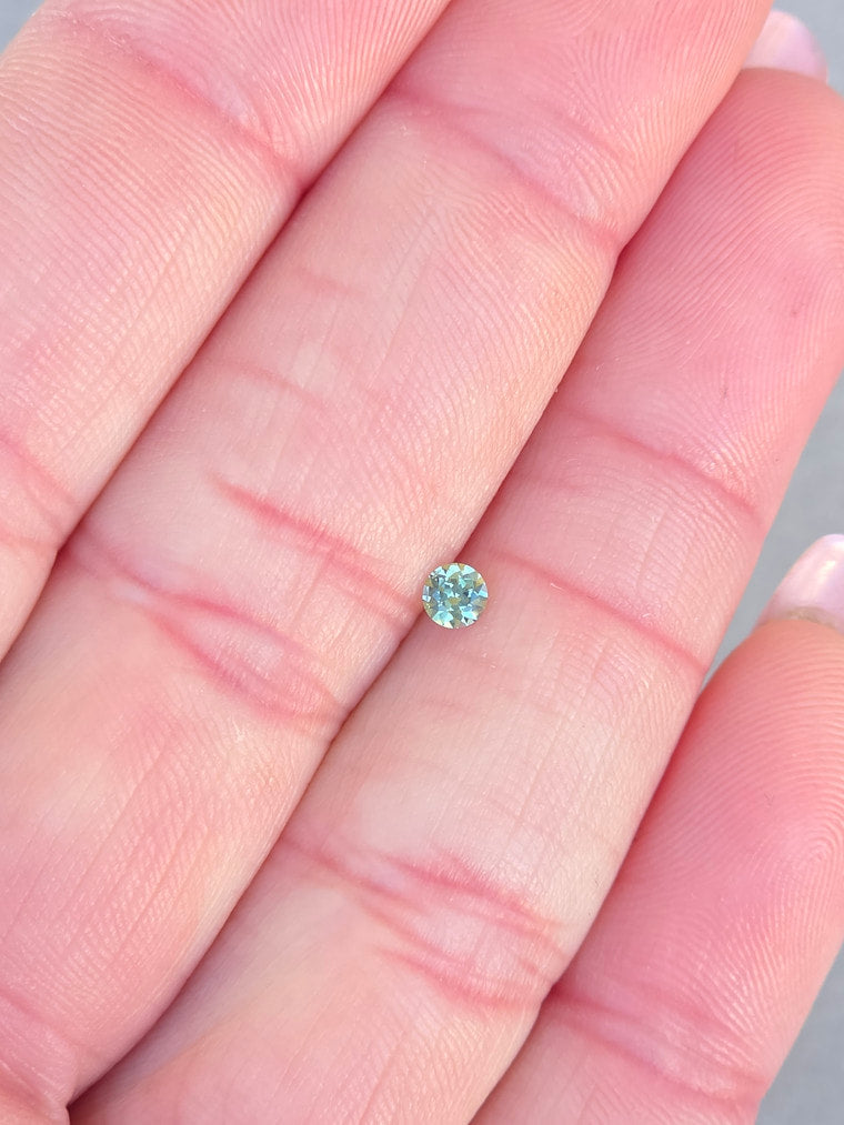 .19ct Round Blue Sapphire