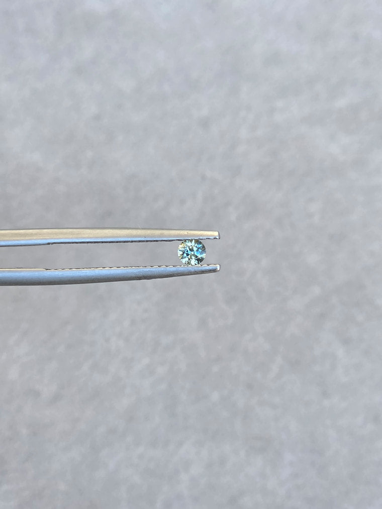 .13ct Round Blue Sapphire