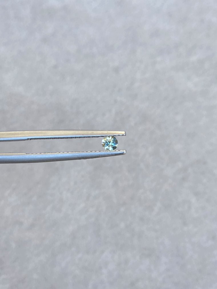 .13ct Round Blue Sapphire