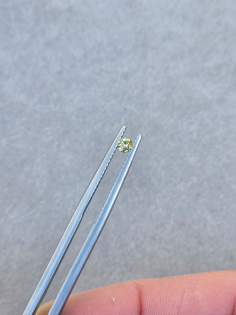 .13ct Round Yellow Sapphire