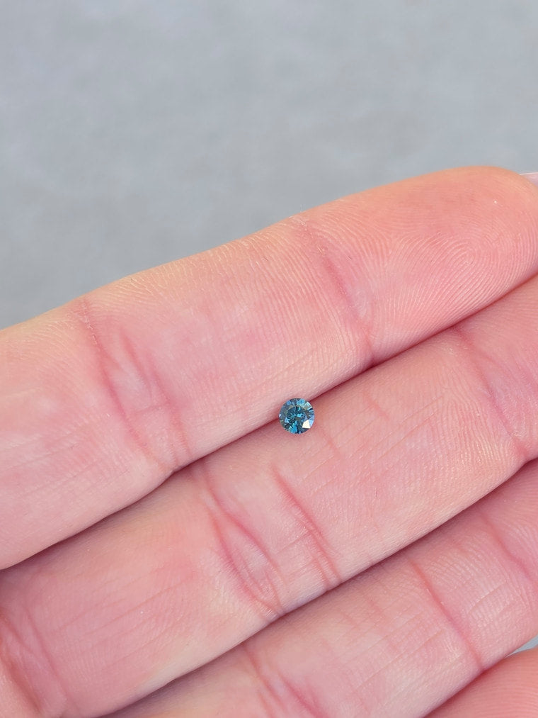.20ct Round Blue Sapphire