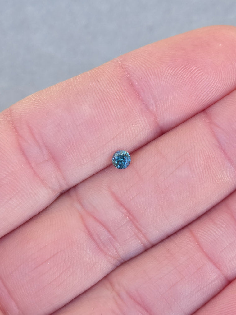 .20ct Round Blue Sapphire