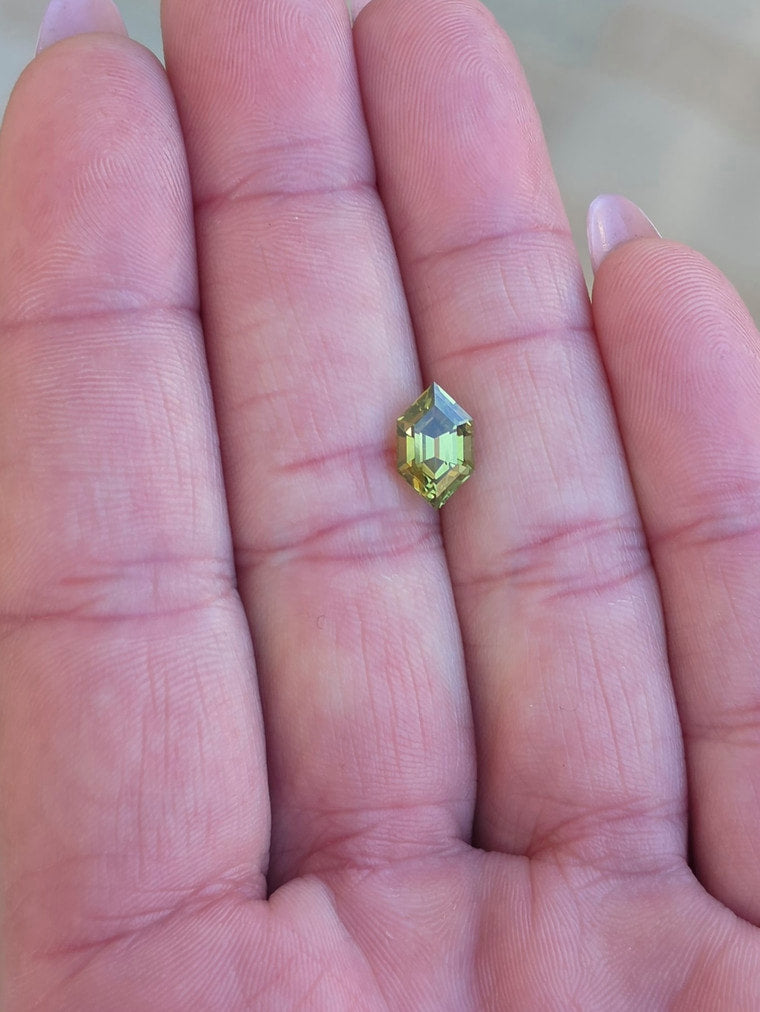 2.44ct Hex Green Parti Sapphire
