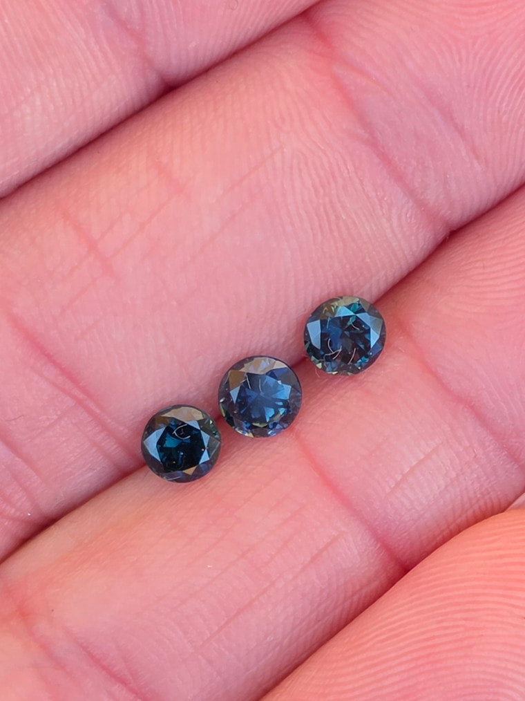 Set of 3 Round Sapphires