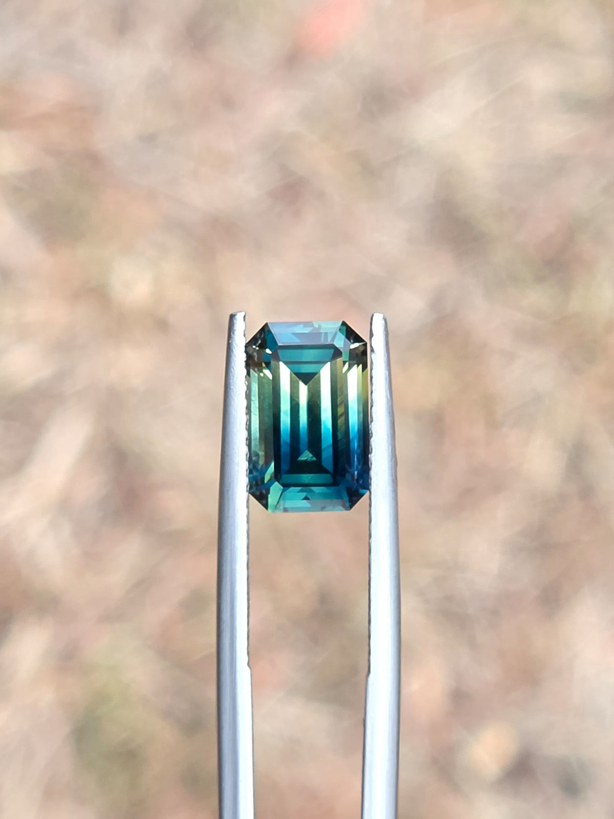 3.60ct Emerald Blue - Yellow Parti Sapphire