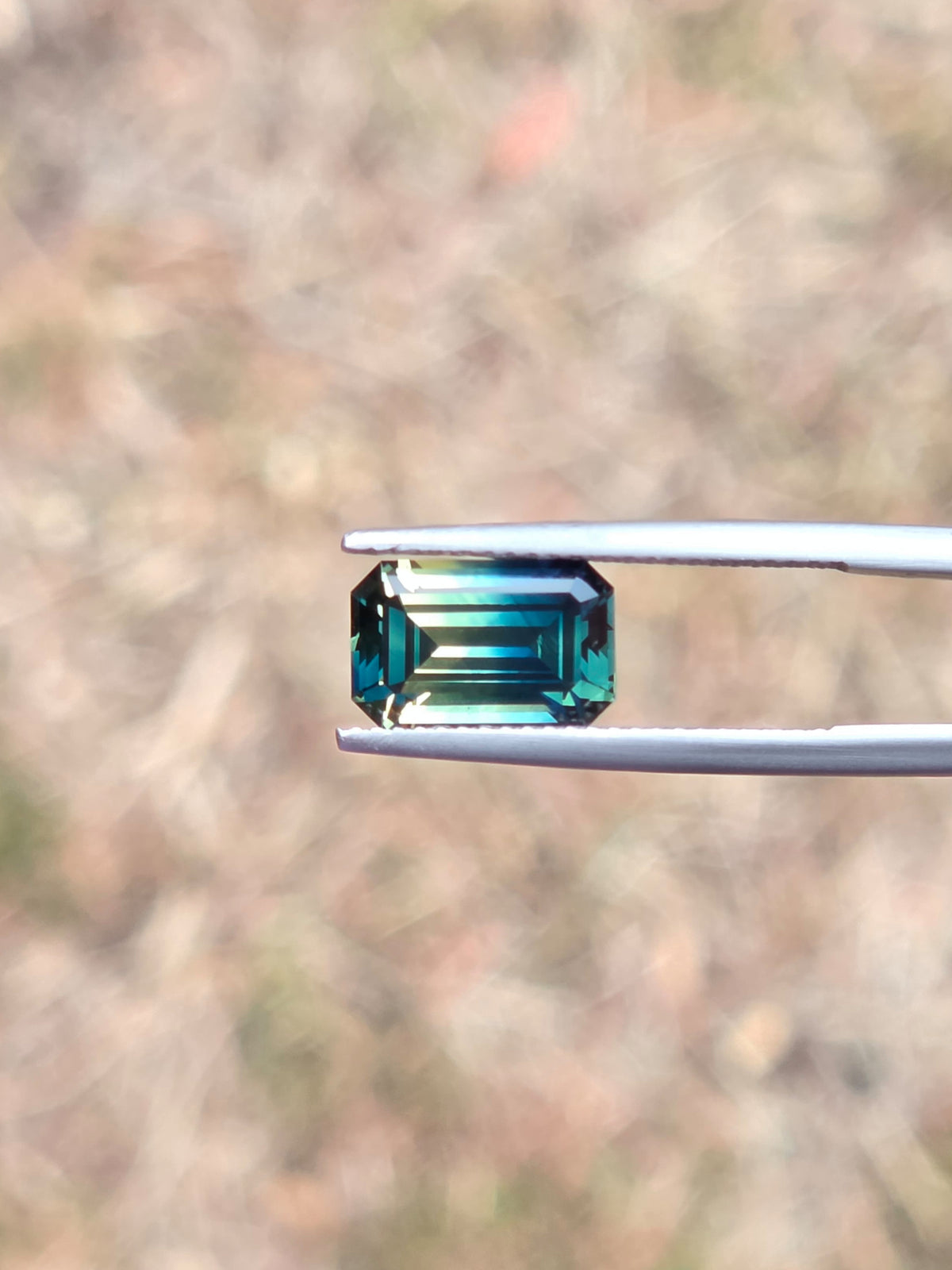 3.60ct Emerald Blue - Yellow Parti Sapphire