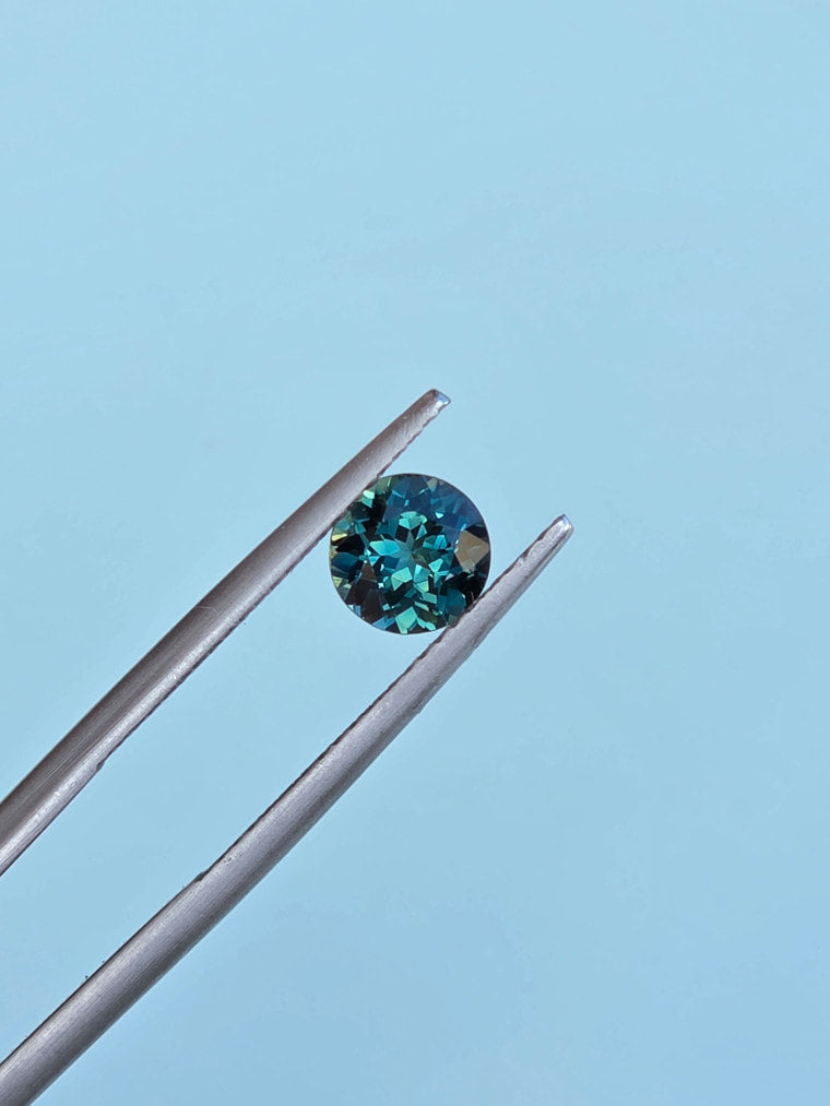 1.21ct Round Teal Sapphire