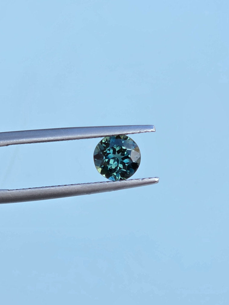 1.21ct Round Teal Sapphire